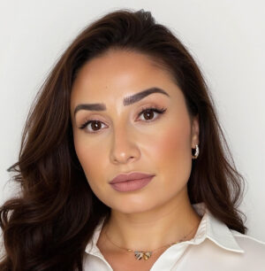 Angie Papatsonis | BetaKit A headshot of Angie Papatsonis
