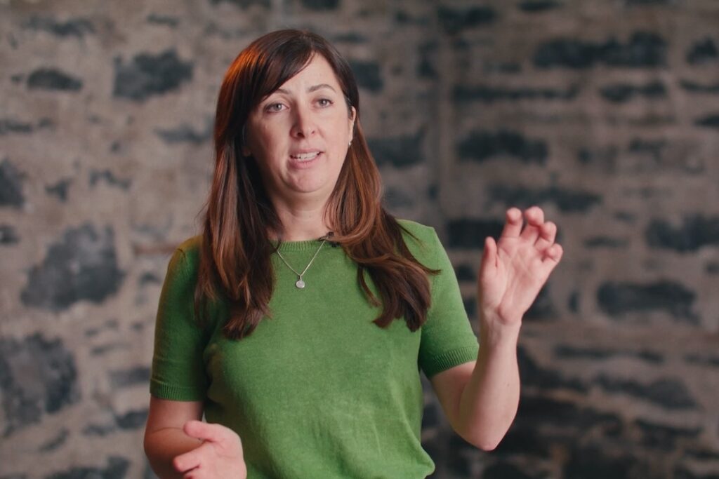 Invoia - Kristine Steuart | BetaKit Invoia - Kristine Steuart